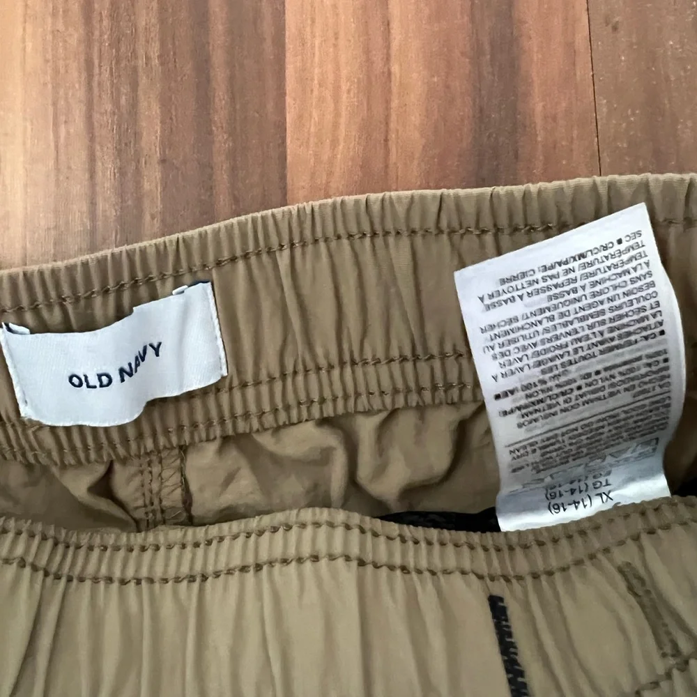 Old Navy boys shorts